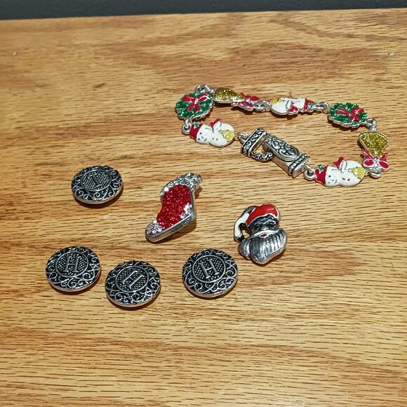 Jewelry - Christmas Theme Bracelet and Snap Metal Beads for a Bracelet
